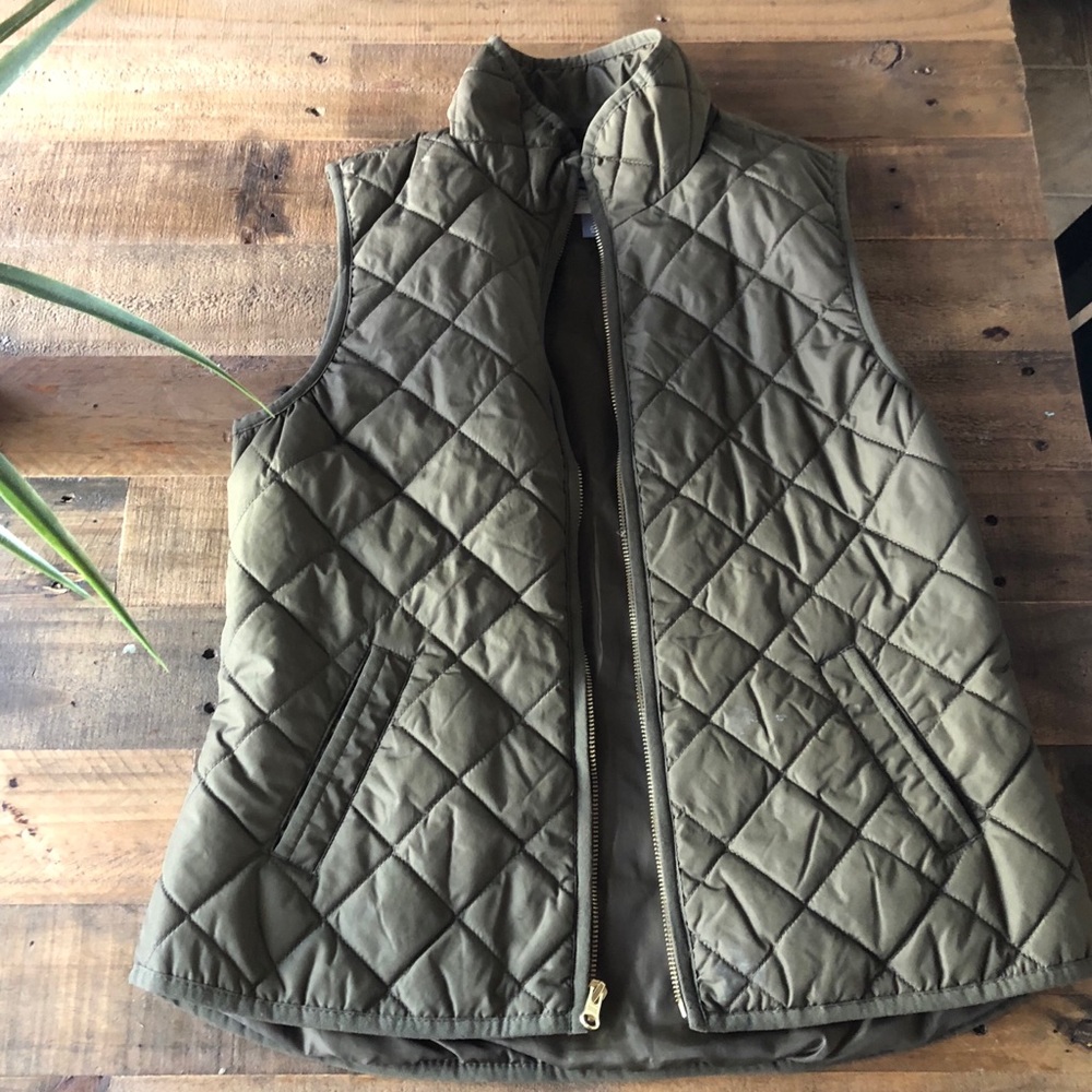 Old Navy green vest